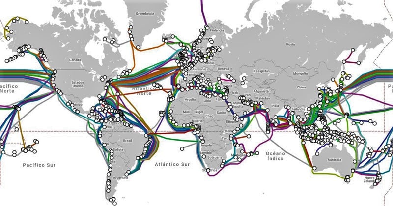Mapa de los cables submarinos de Fibra Óptica que hay en el mundo
